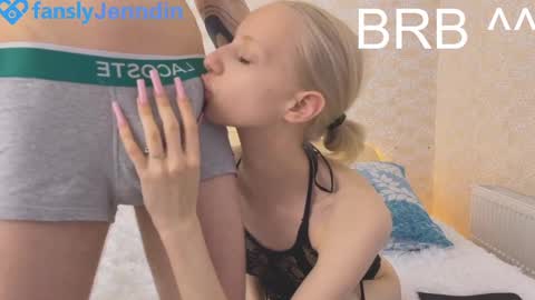 Jennis and OliverPvt is open online show from February 2025 03:54:01 PM