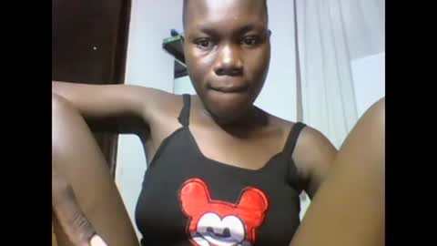 Snapshot of sexqueen02 chatting on January 2025 05:09:01 AM sexqueen02 online show from January 2025 05:09:01 AM