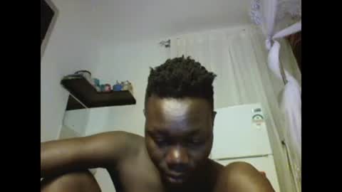 Snapshot of sexqueen02 chatting on February 2025 02:47:02 AM sexqueen02 online show from February 2025 02:47:02 AM