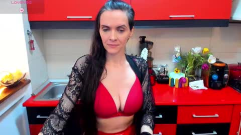 Snapshot of sexqueen1111 chatting on February 2025 05:03:02 PM sexqueen1111 online show from February 2025 05:03:02 PM