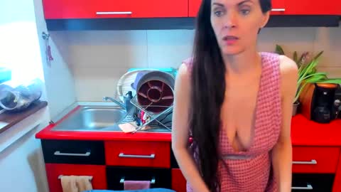 Snapshot of sexqueen1111 chatting on March 2025 04:07:02 AM sexqueen1111 online show from March 2025 04:07:02 AM