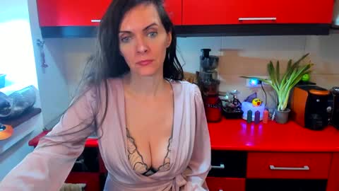 Snapshot of sexqueen1111 chatting on March 2025 04:35:02 AM sexqueen1111 online show from March 2025 04:35:02 AM