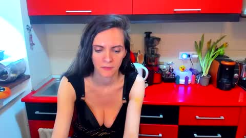 Snapshot of sexqueen1111 chatting on March 2025 11:47:02 AM sexqueen1111 online show from March 2025 11:47:02 AM