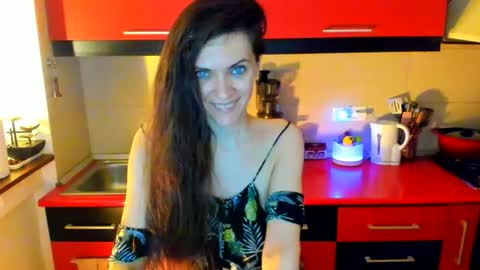Snapshot of sexqueen1111 chatting on September 2025 06:11:02 PM sexqueen1111 online show from September 2025 06:11:02 PM