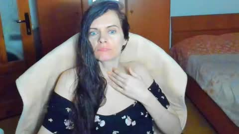 sexqueen1111 online show from November 2025 08:40:02 PM