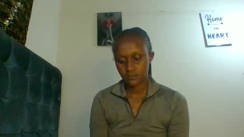 Snapshot of sexsy_sally chatting on December 2024 06:29:01 PM sexsysally online show from December 2024 06:29:01 PM