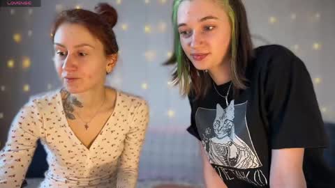 Snapshot of sextownsix chatting on March 2026 04:32:01 PM NIKKI KATE LIZA AND BOYS online show from March 2026 04:32:01 PM