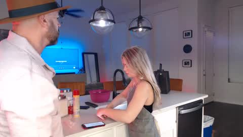 Blake and Taylor online show from February 2025 04:11:01 AM