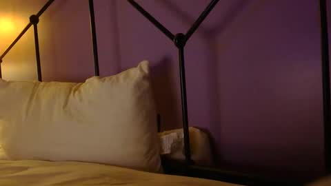 Snapshot of sexxxylibra10 chatting on October 2025 12:19:01 AM sexxxylibra10 online show from October 2025 12:19:01 AM