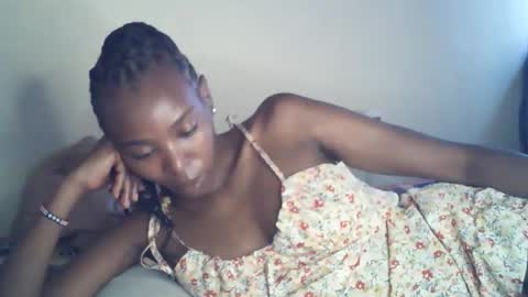Snapshot of sexxy_curvy23 chatting on June 2026 09:15:01 AM sexxy_curvy23 online show from June 2026 09:15:01 AM