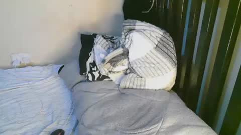 Snapshot of sexxy_mish chatting on September 2025 04:43:02 PM sexxy_mish online show from September 2025 04:43:02 PM