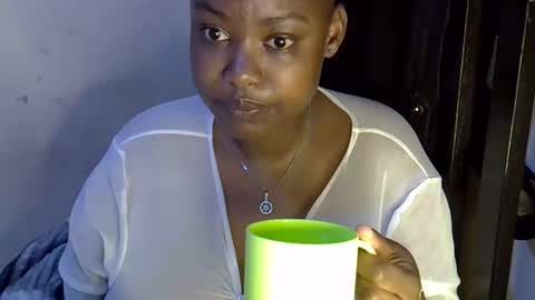 Snapshot of sexxy_mish chatting on October 2025 03:23:02 AM sexxy_mish online show from October 2025 03:23:02 AM