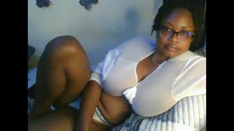 Snapshot of sexxy_mish chatting on January 2026 04:36:01 AM sexxy_mish online show from January 2026 04:36:01 AM