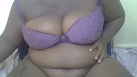 Snapshot of sexxydripy chatting on February 2026 01:40:02 AM sly online show from February 2026 01:40:02 AM