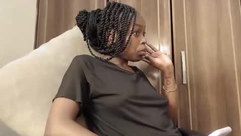 ivy online show from April 2026 09:48:02 AM