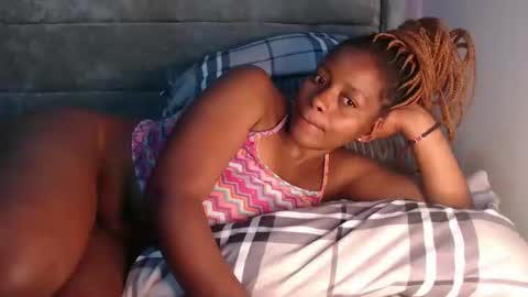 sexxywide ebony online show from September 2025 04:56:01 AM