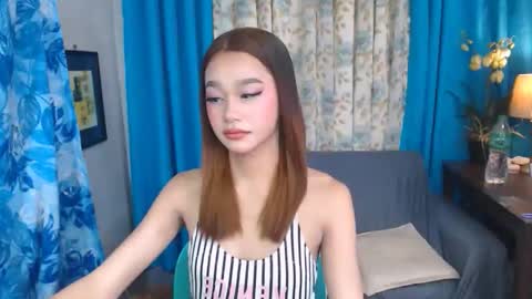 Snapshot of sexxyyesladyboyxxxx chatting on October 2025 05:31:02 AM sexxyyesladyboyxxxx online show from October 2025 05:31:02 AM