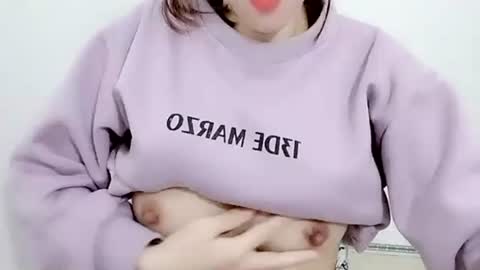 sexy8685 online show from December 2025 02:30:02 AM