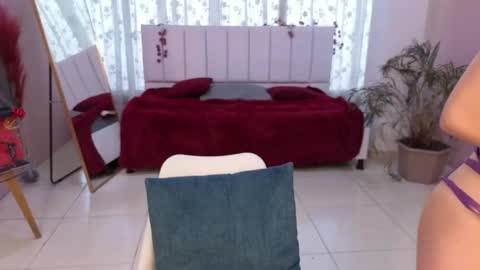 Snapshot of sexy_ailin chatting on May 2026 06:35:02 PM Ailin online show from May 2026 06:35:02 PM