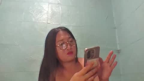 Snapshot of sexy_akira50 chatting on November 2025 07:25:01 PM Akira online show from November 2025 07:25:01 PM