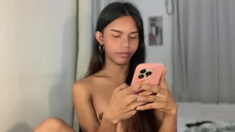 Snapshot of sexy_alexa17 chatting on April 2026 05:37:01 PM sexy_alexa17 online show from April 2026 05:37:01 PM