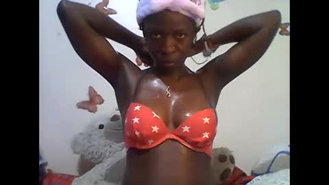 Ann online show from October 2025 10:44:01 AM
