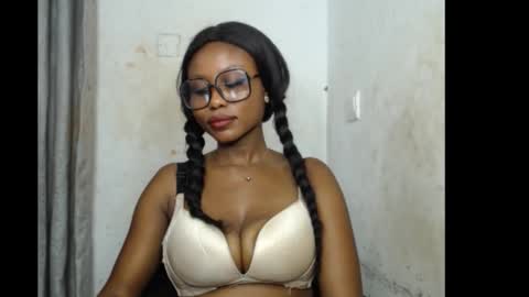 Snapshot of sexy_badgirl2 chatting on November 2025 06:53:02 PM Sexy blackgirl2 online show from November 2025 06:53:02 PM