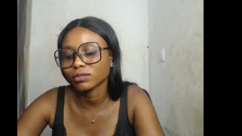 Snapshot of sexy_badgirl2 chatting on December 2025 08:48:02 PM Sexy blackgirl2 online show from December 2025 08:48:02 PM