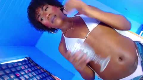 Snapshot of sexy_blackxxx991296 chatting on May 2026 09:20:02 PM sexy_blackxxx991296 online show from May 2026 09:20:02 PM