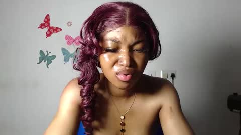 Snapshot of sexy_bluey247 chatting on December 2025 06:30:02 AM sexy_bluey247 online show from December 2025 06:30:02 AM