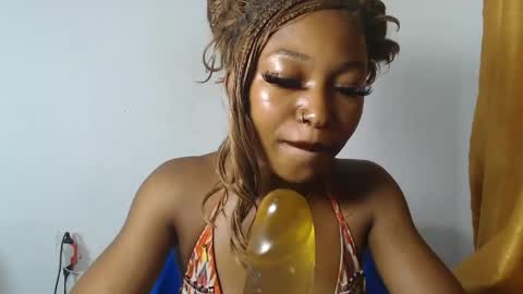 sexy_bluey247 online show from May 2026 05:10:02 PM