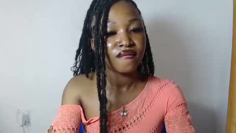 Snapshot of sexy_bluey247 chatting on June 2026 03:37:01 AM sexy_bluey247 online show from June 2026 03:37:01 AM