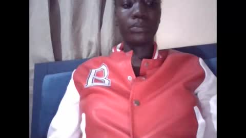 sexy_butty01 online show from December 2025 09:22:02 PM