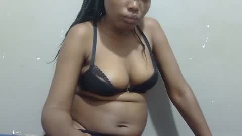 Snapshot of sexy_claude96 chatting on February 2025 09:10:01 PM sexy_claude96 online show from February 2025 09:10:01 PM