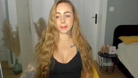 C o r a l i e online show from March 2026 08:26:33 AM