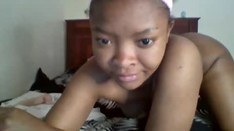 Snapshot of sexy_dianaa chatting on May 2026 11:04:02 AM sexy_dianaa online show from May 2026 11:04:02 AM