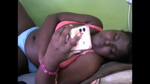 Snapshot of sexy_divana chatting on January 2025 09:30:02 AM sexy_divana online show from January 2025 09:30:02 AM