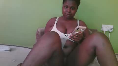 Snapshot of sexy_divana chatting on February 2025 06:14:02 AM sexy_divana online show from February 2025 06:14:02 AM