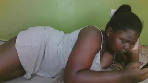 Snapshot of sexy_divana chatting on March 2025 06:54:01 PM sexy_divana online show from March 2025 06:54:01 PM