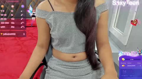 Snapshot of sexy_doll_1_ chatting on February 2025 11:53:01 AM Sexydoll online show from February 2025 11:53:01 AM