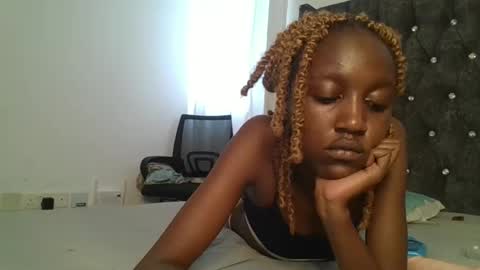 sexy_ebony_nica online show from January 2025 08:34:01 AM