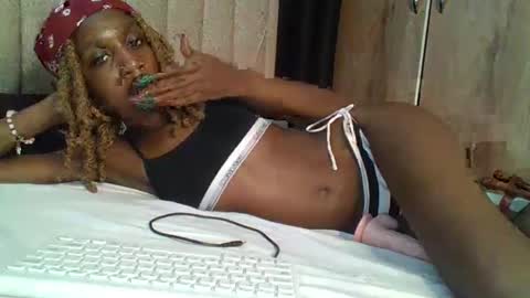 sexy_ebony_nica online show from February 2025 02:13:02 PM