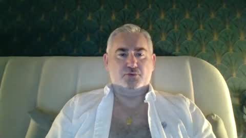 Antonio online show from April 2026 06:53:02 PM