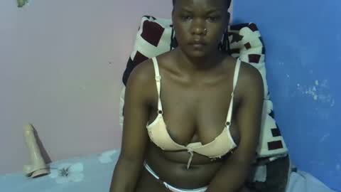 Snapshot of sexy_ivvy02 chatting on April 2026 09:49:01 AM Iovelyne online show from April 2026 09:49:01 AM