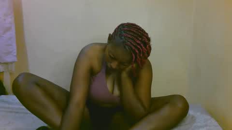 sexy_latasha online show from February 2026 04:18:02 AM