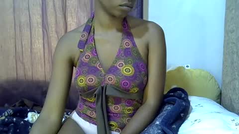 Snapshot of sexy_leila3 chatting on June 2026 10:41:02 AM kayla online show from June 2026 10:41:02 AM