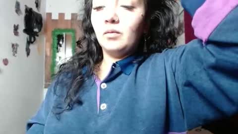 Snapshot of sexy_lolas chatting on January 2025 03:27:02 AM sexy lolas online show from January 2025 03:27:02 AM