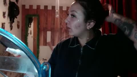 Snapshot of sexy_lolas chatting on January 2025 02:14:01 AM sexy lolas online show from January 2025 02:14:01 AM