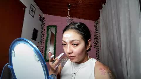 Snapshot of sexy_lolas chatting on September 2025 04:56:01 AM sexy lolas online show from September 2025 04:56:01 AM