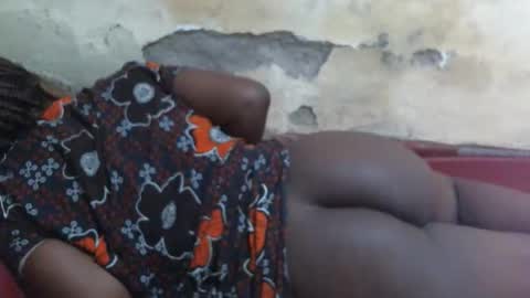 Snapshot of sexy_lunah chatting on November 2025 08:19:02 PM sexy_lunah online show from November 2025 08:19:02 PM